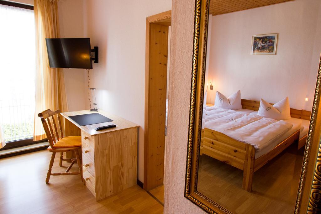 Pension Zum-Ratsherrn Friedrichroda Rum bild
