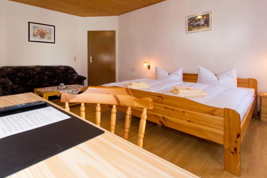 Pension Zum-Ratsherrn Friedrichroda Rum bild